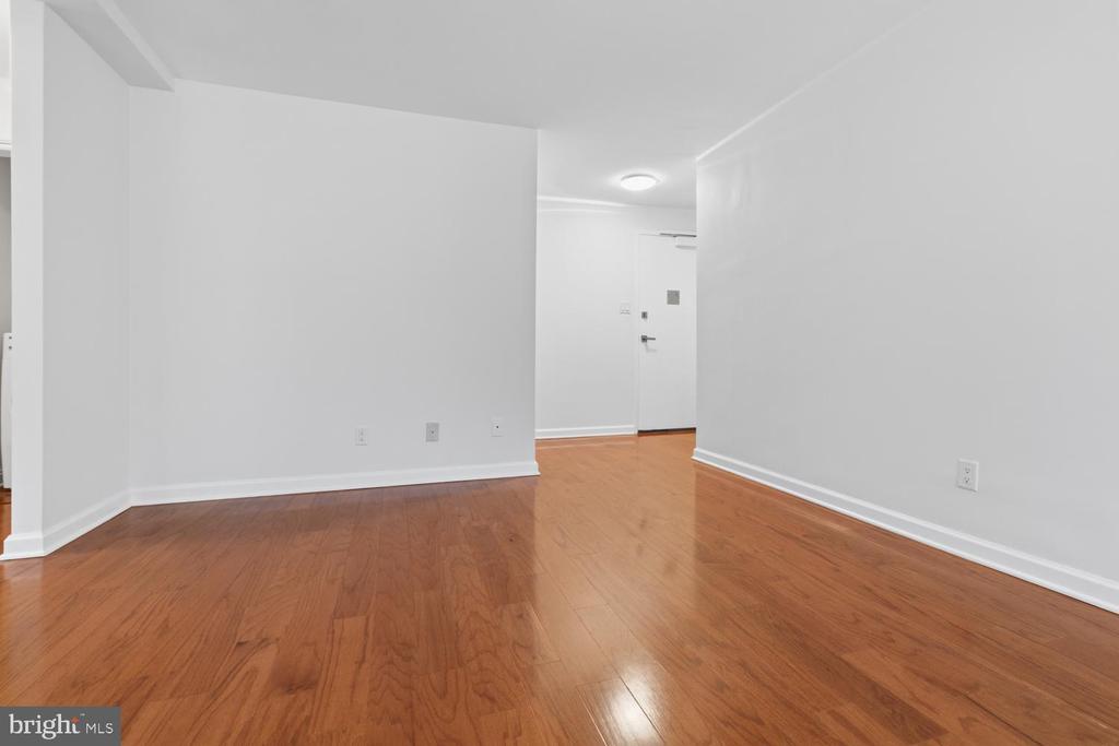 1810 RITTENHOUSE SQUARE 1810-16 212