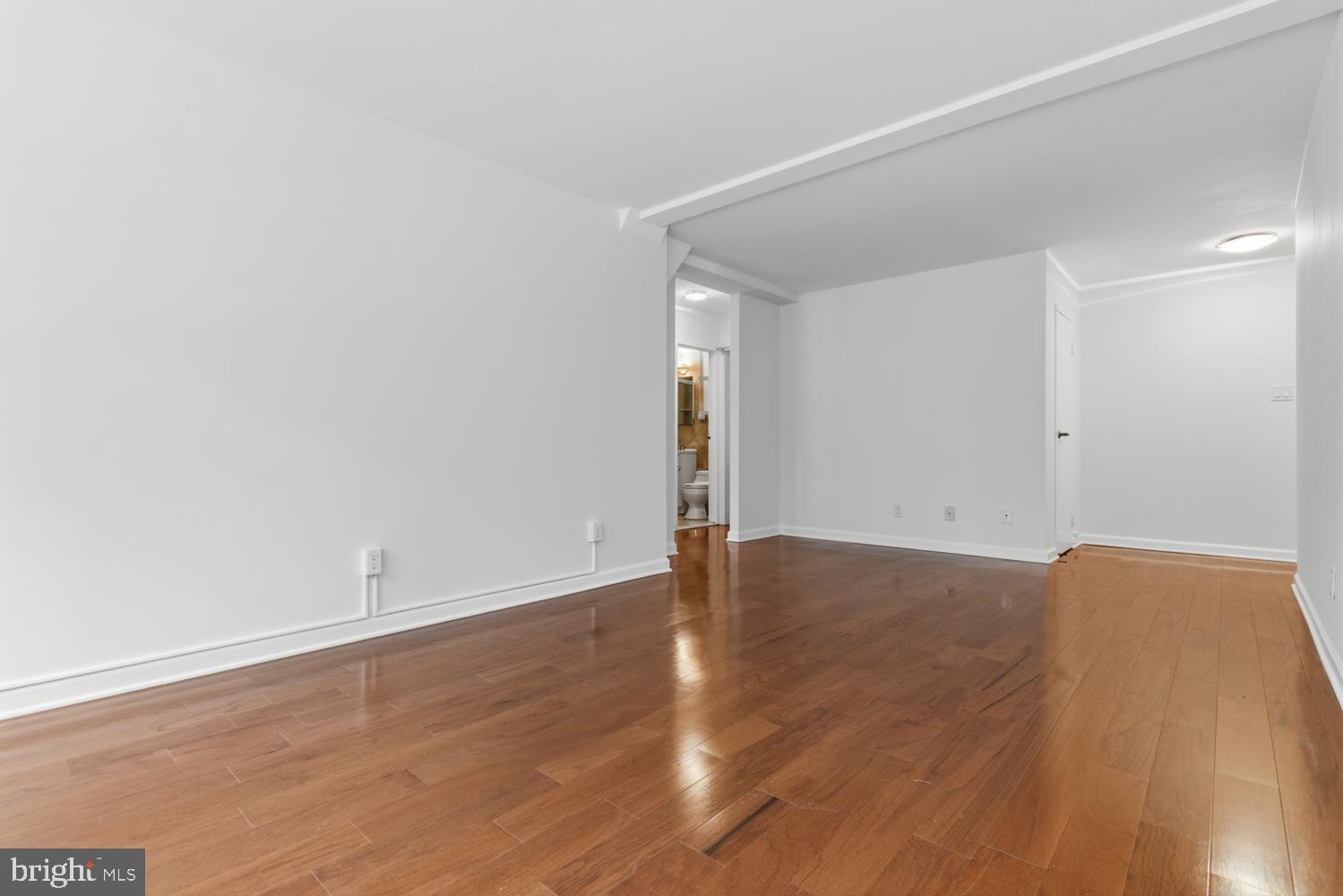1810 RITTENHOUSE SQUARE 1810-16 212