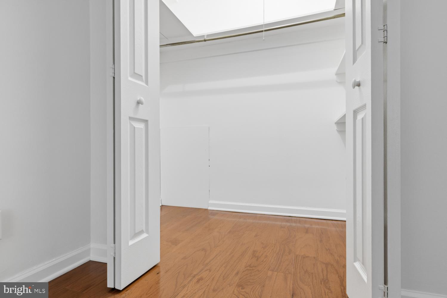 1810 RITTENHOUSE SQUARE 1810-16 212
