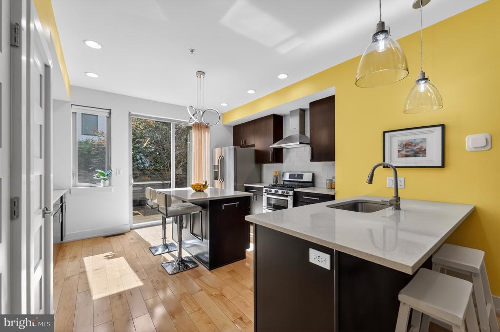 973 N 5TH STREET