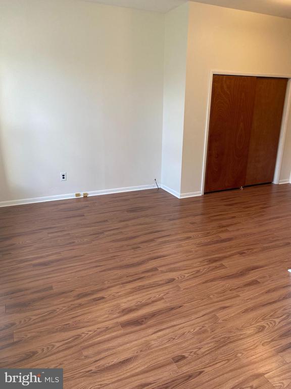 1703 W DIAMOND STREET 2