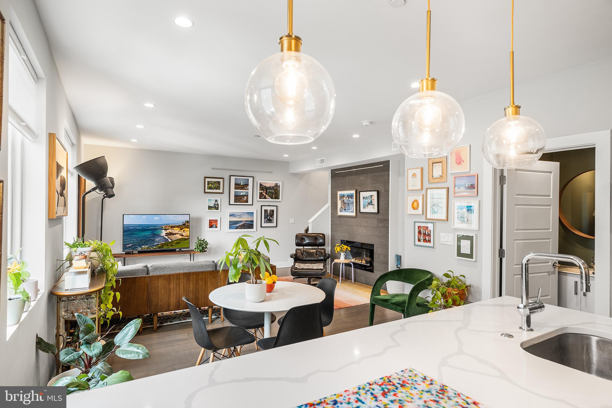 1405 FRANKFORD AVENUE 21 403