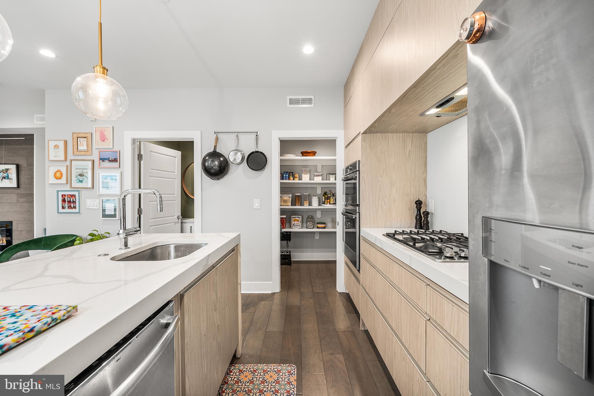 1405 FRANKFORD AVENUE 21 403