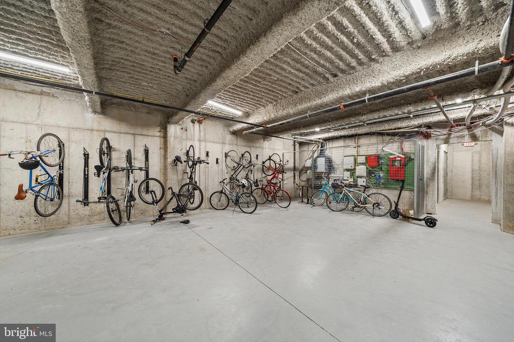 1405 FRANKFORD AVENUE 21 403