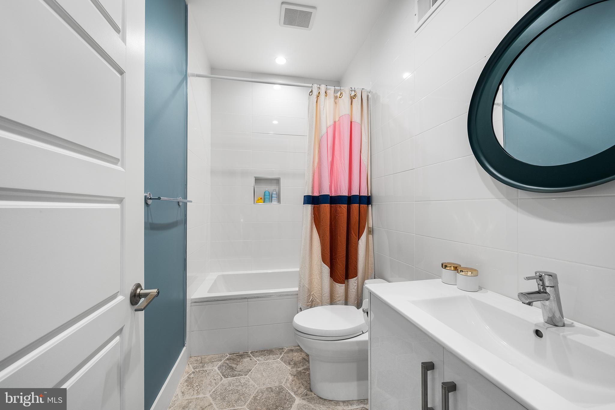 1405 FRANKFORD AVENUE 21 403