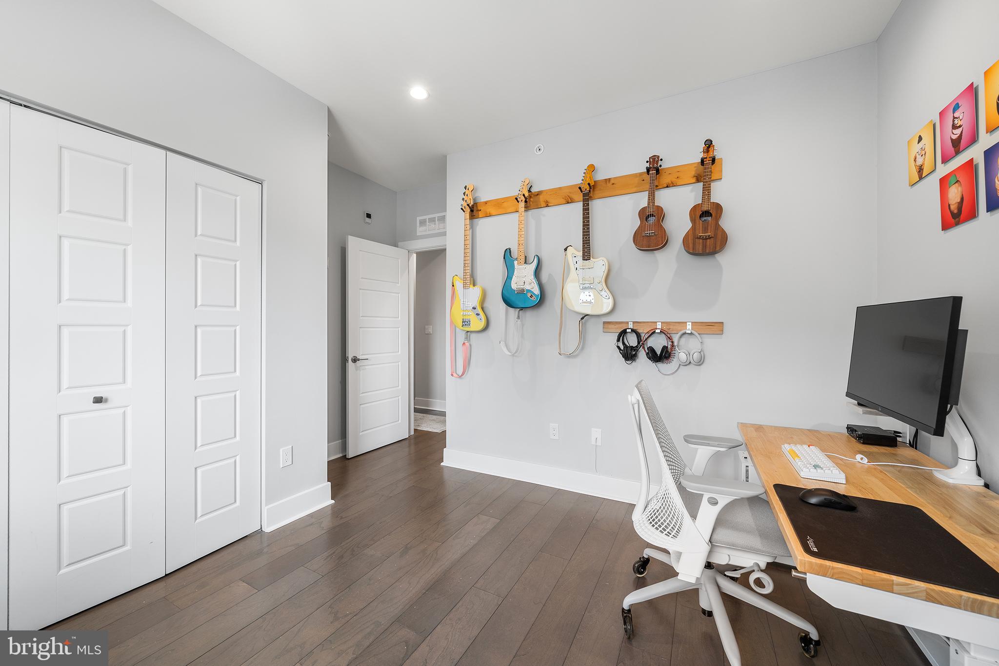 1405 FRANKFORD AVENUE 21 403