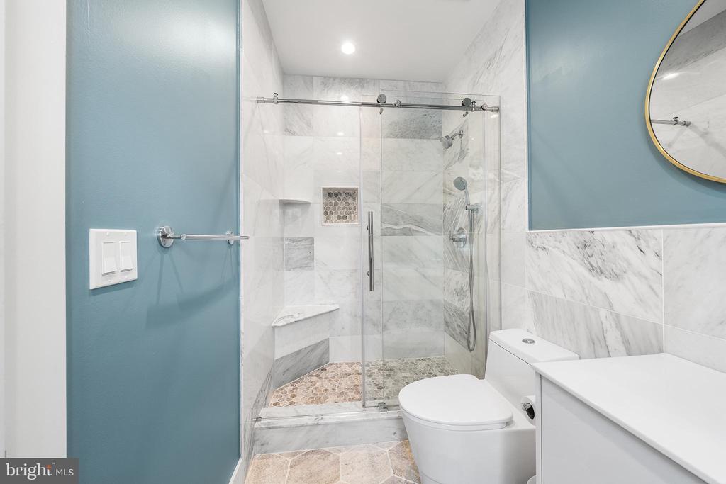 1405 FRANKFORD AVENUE 21 403