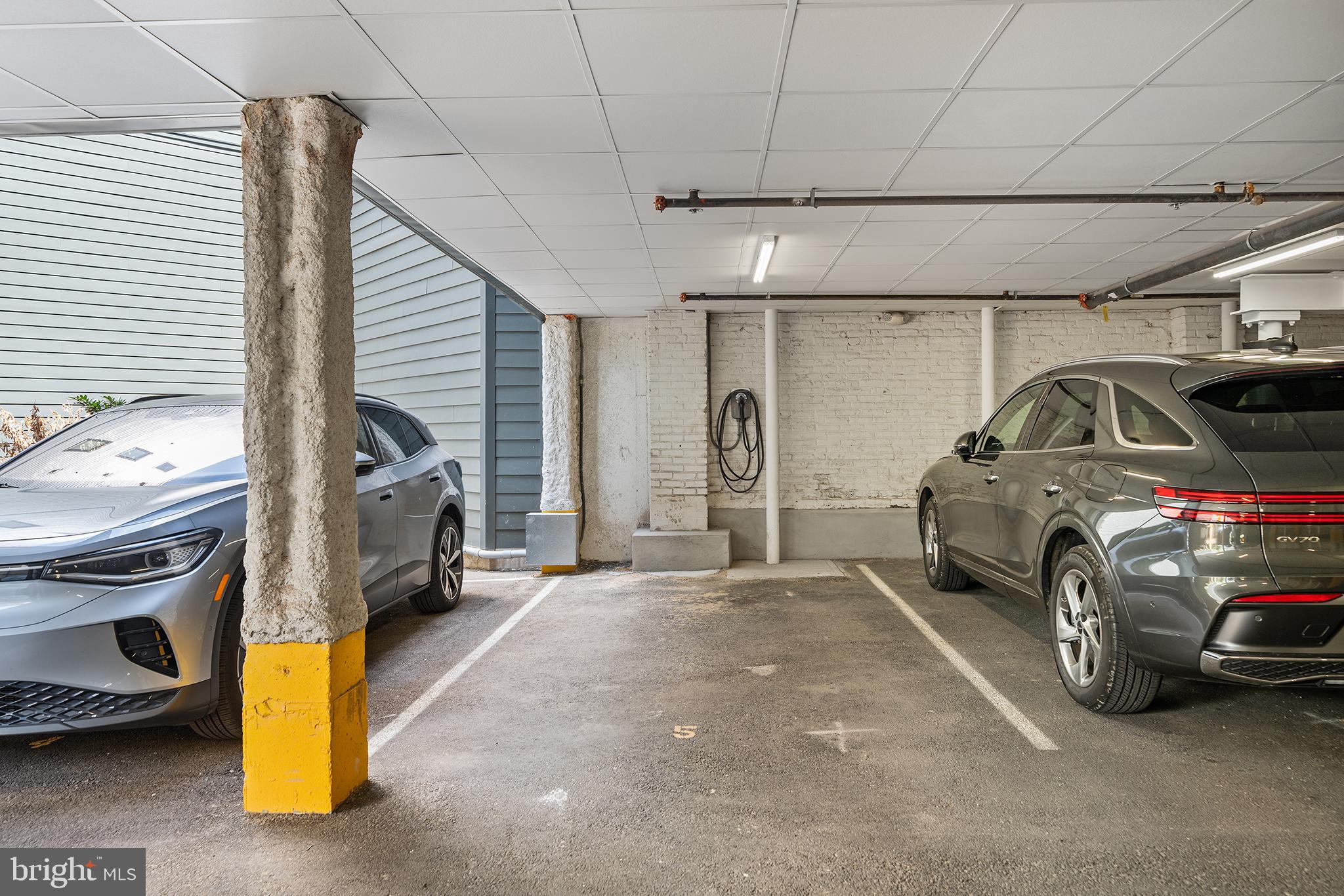 1405 FRANKFORD AVENUE 21 403