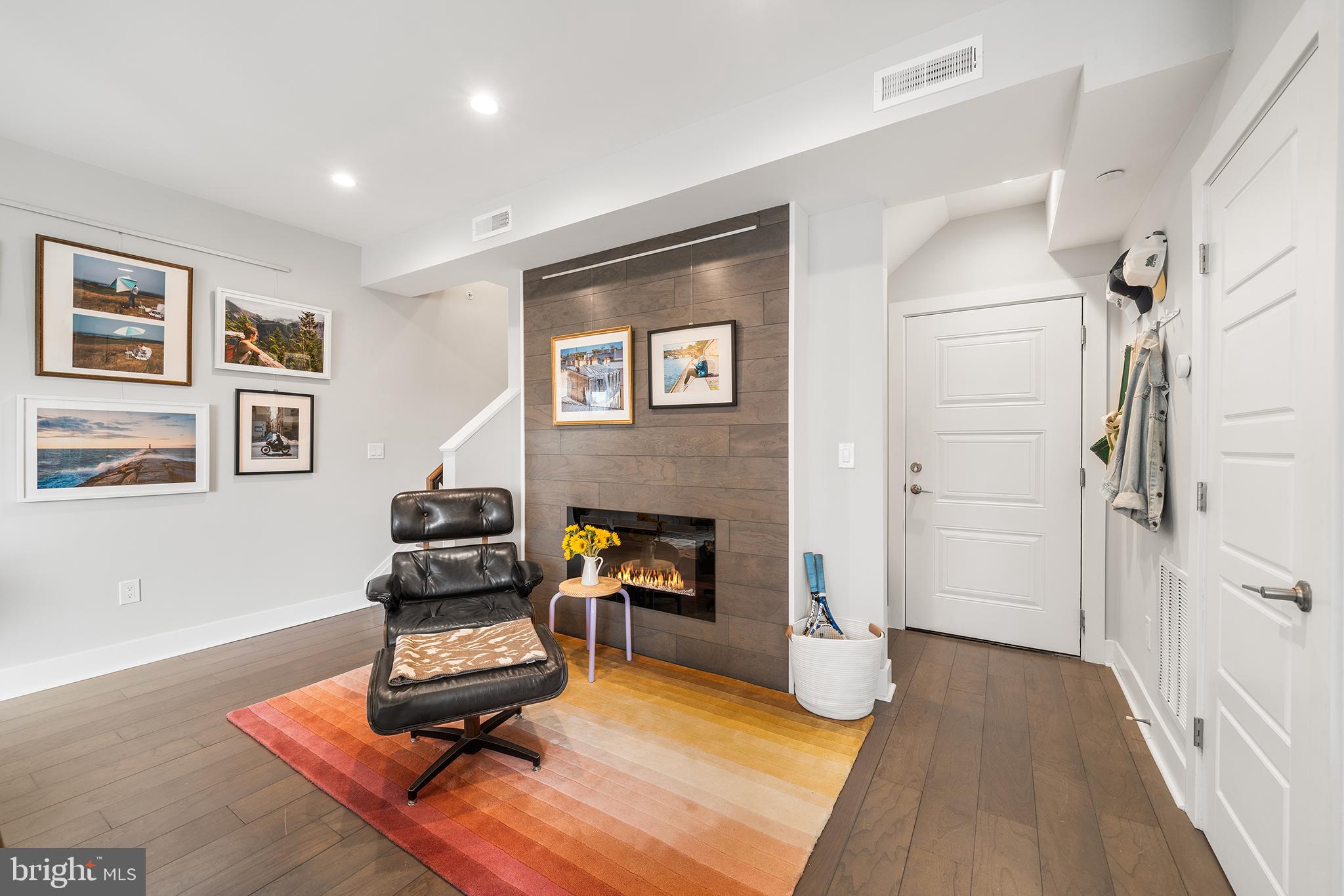 1405 FRANKFORD AVENUE 21 403