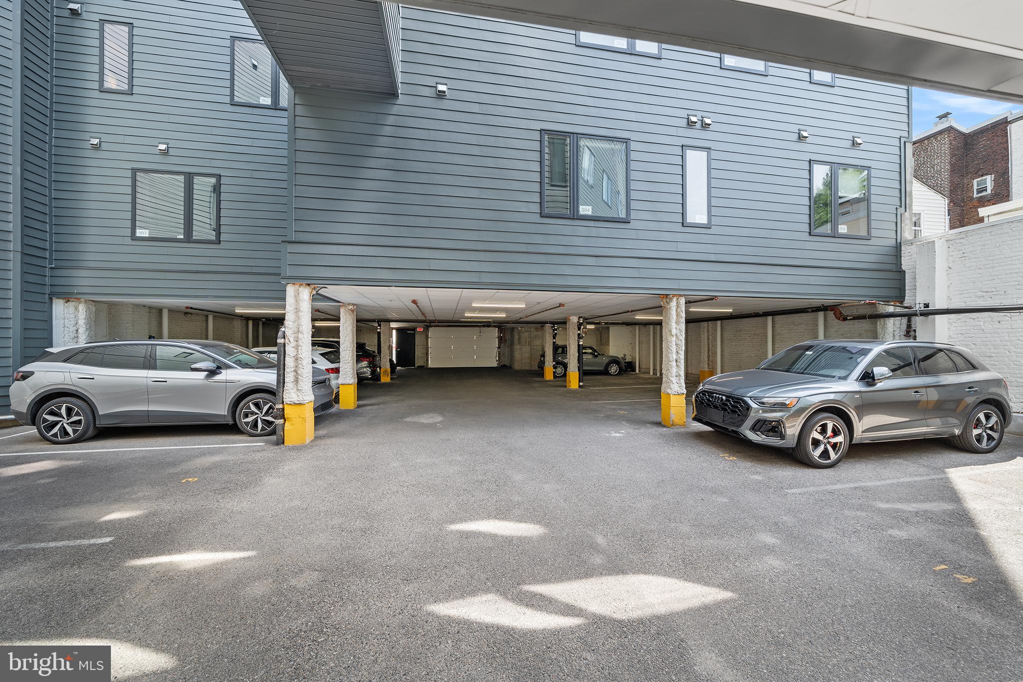 1405 FRANKFORD AVENUE 21 403