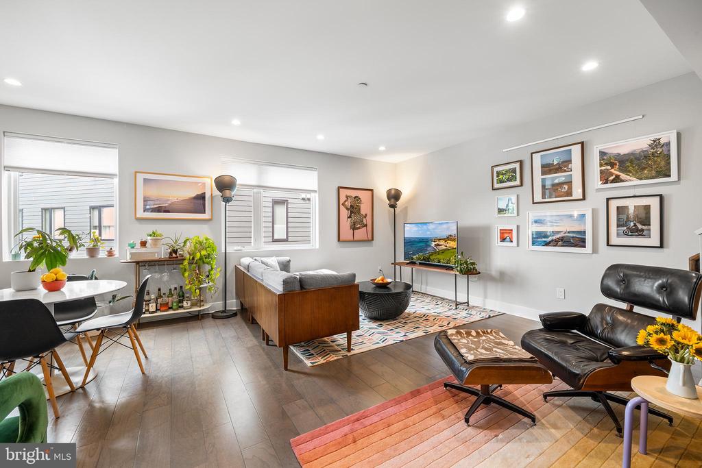 1405 FRANKFORD AVENUE 21 403