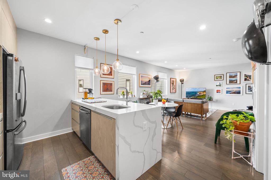 1405 FRANKFORD AVENUE 21 403