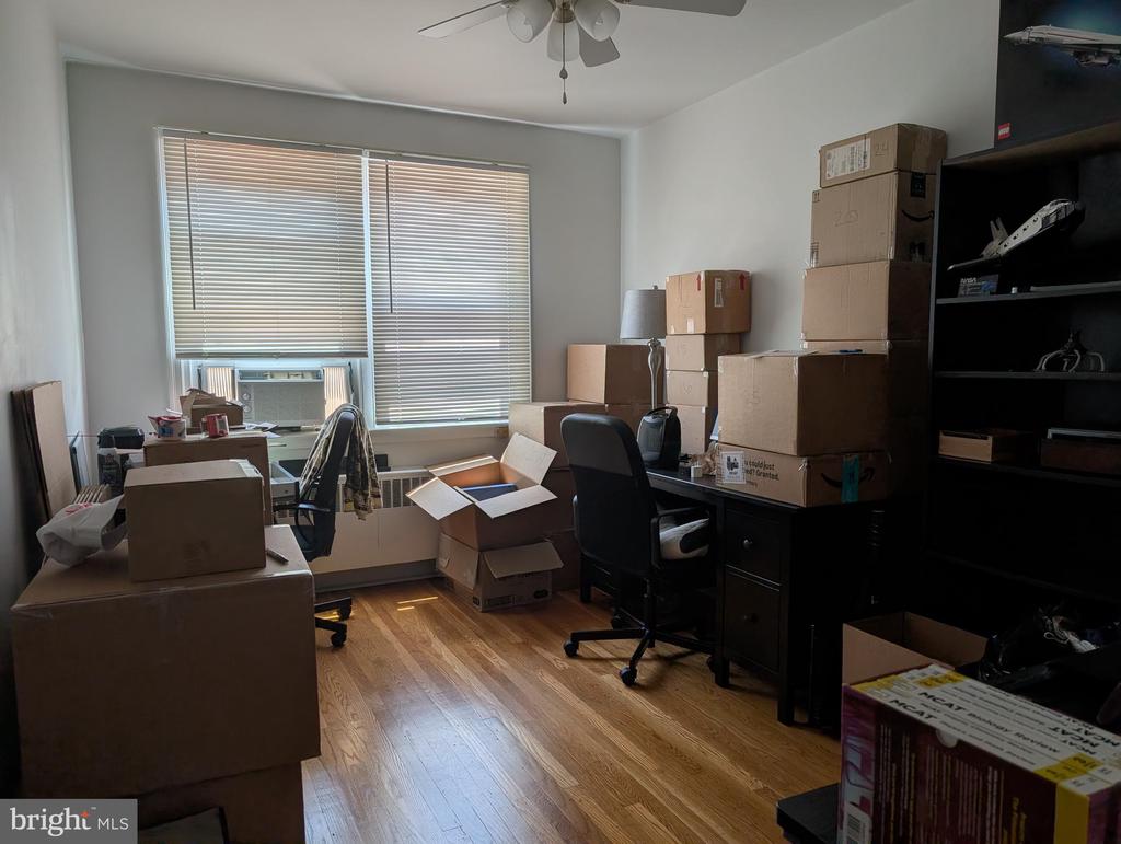 2433 N 50TH STREET 2ND FL