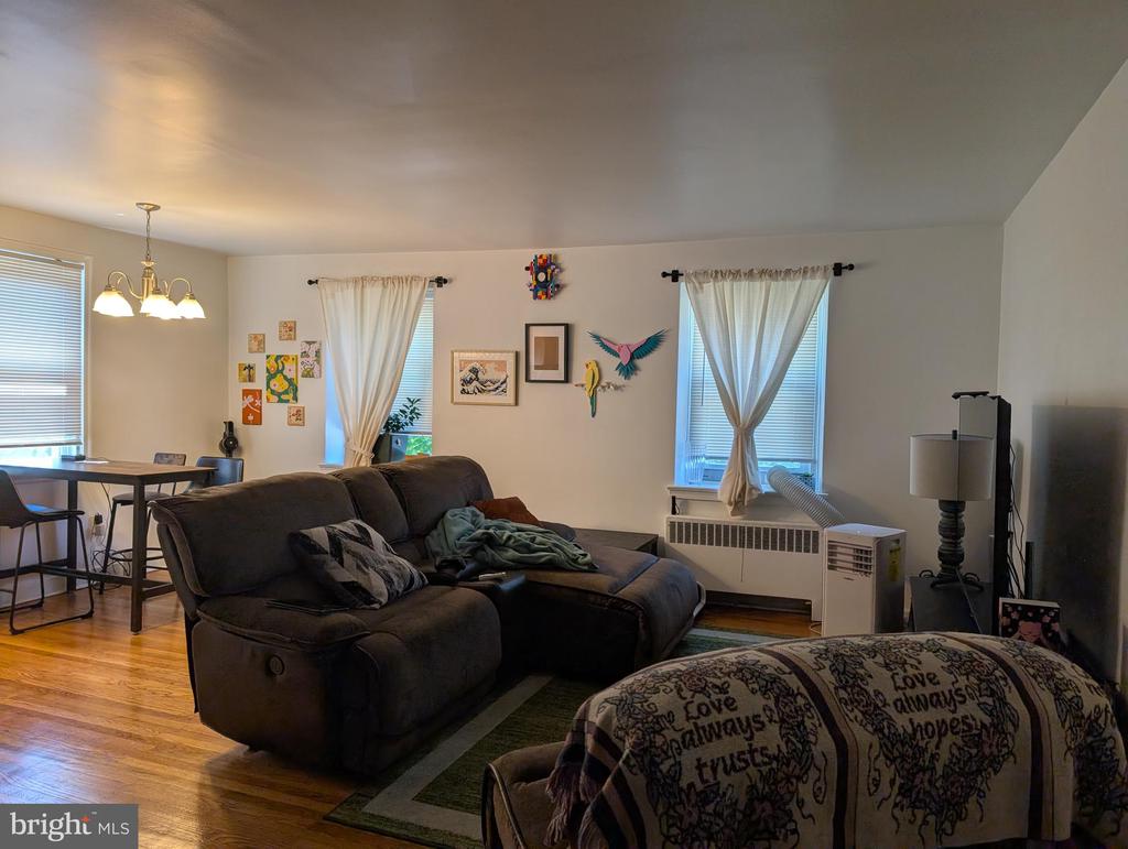 2433 N 50TH STREET 2ND FL