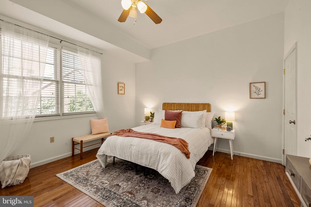 128 SOUTH STREET Unit: 3R