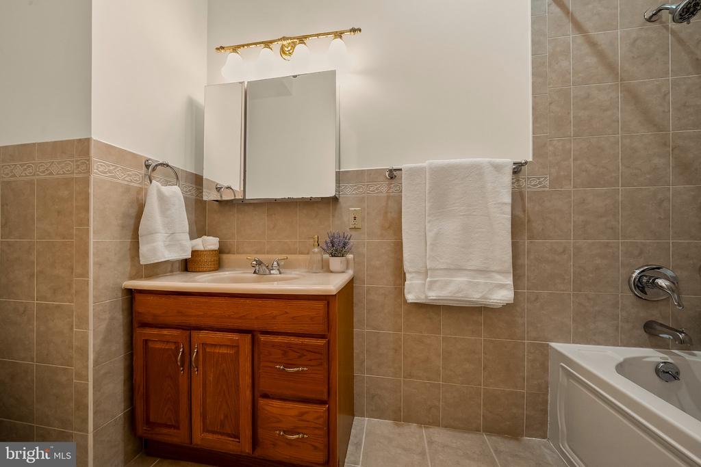128 SOUTH STREET Unit: 3R
