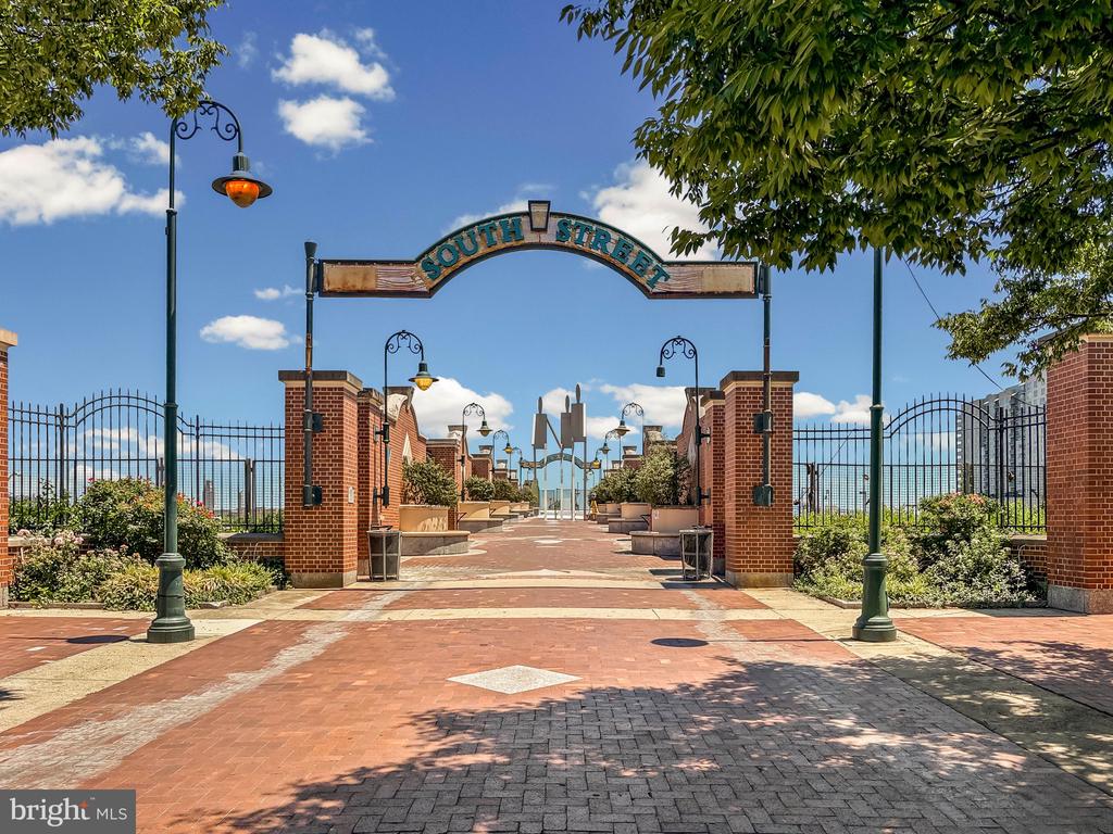 128 SOUTH STREET Unit: 3R