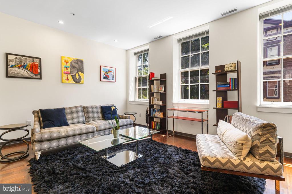 521 PINE STREET 2