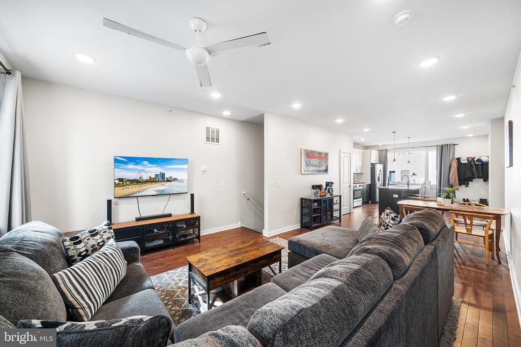 1640 N 5TH COURT #29A