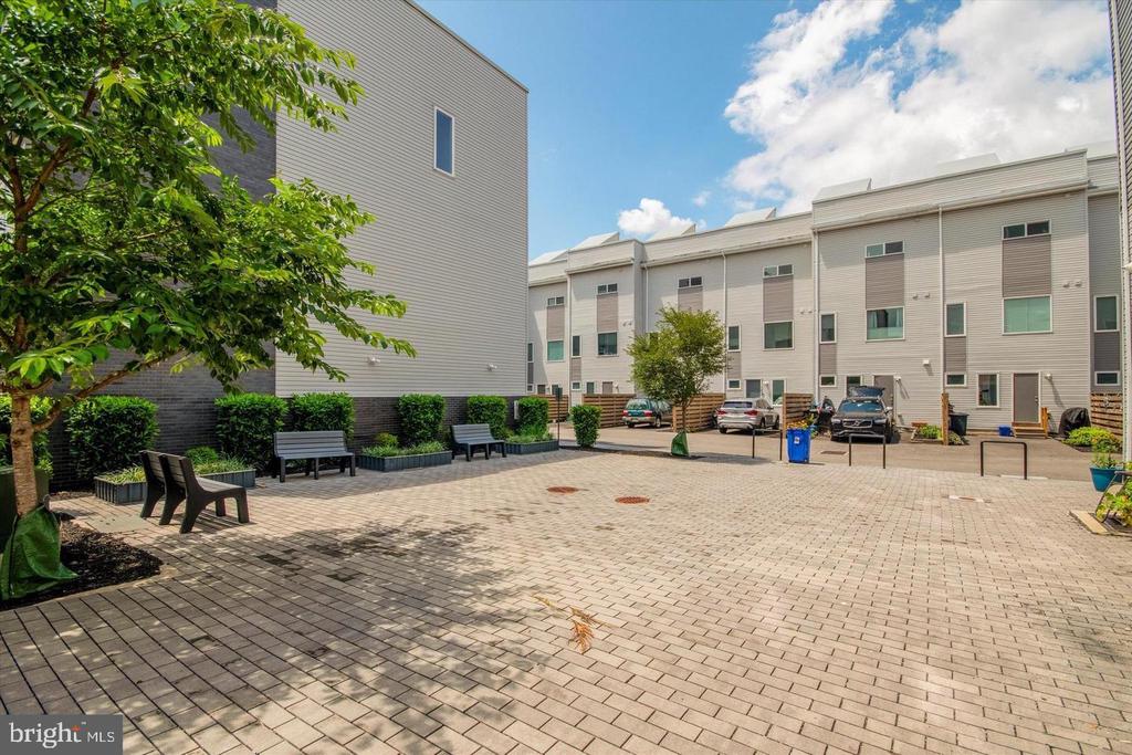 502 CECIL B MOORE AVENUE Unit: B
