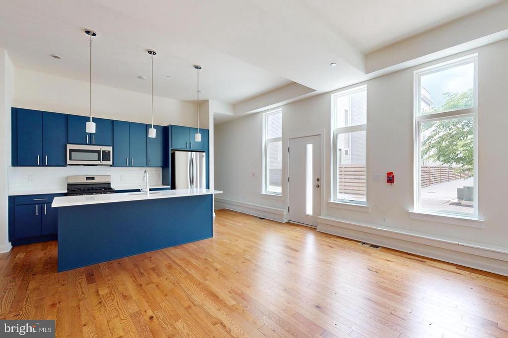 502 CECIL B MOORE AVENUE Unit: B