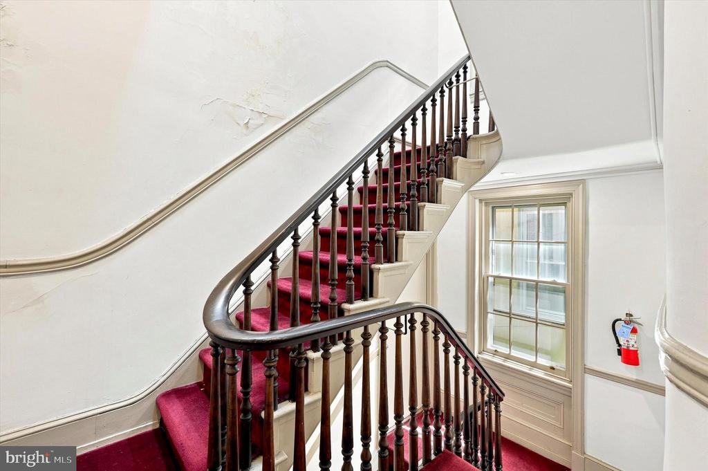 1529 GREEN STREET Unit: C