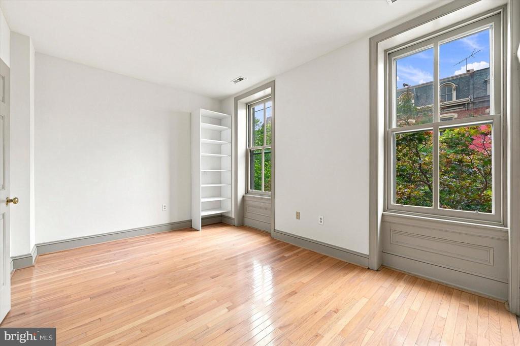 1529 GREEN STREET Unit: C