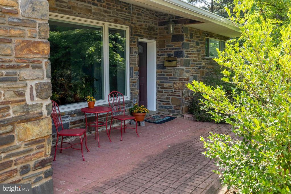 331 CREST PARK ROAD