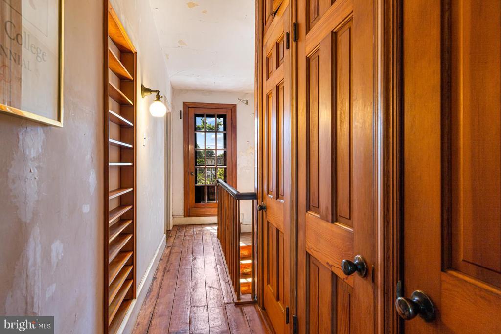 56 W PENN STREET