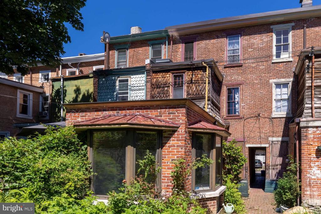 56 W PENN STREET