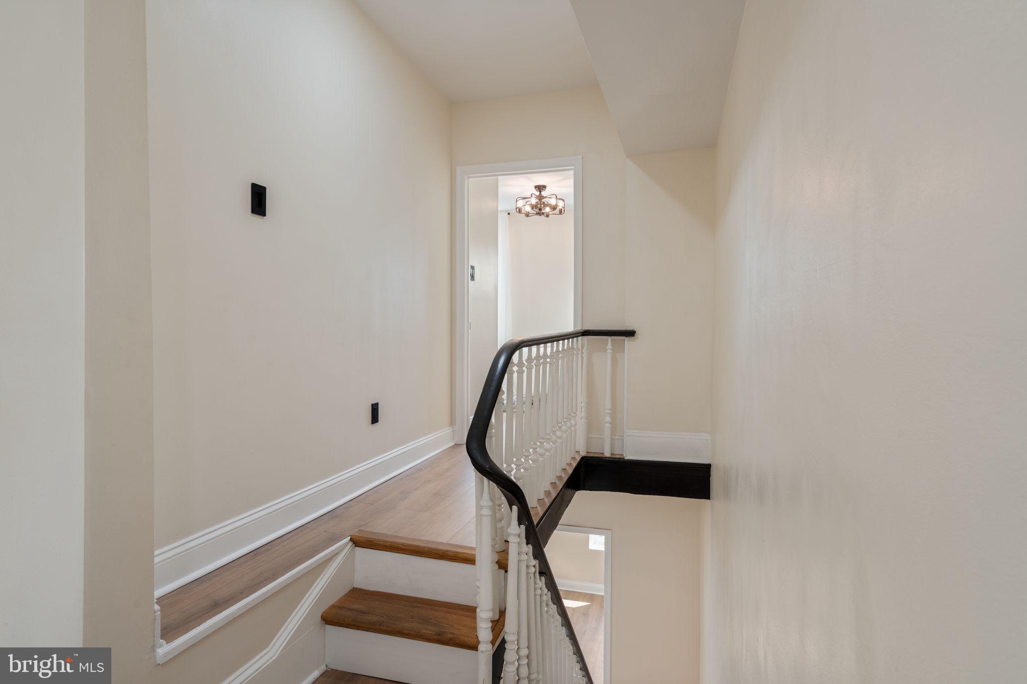 856 PERKIOMEN STREET