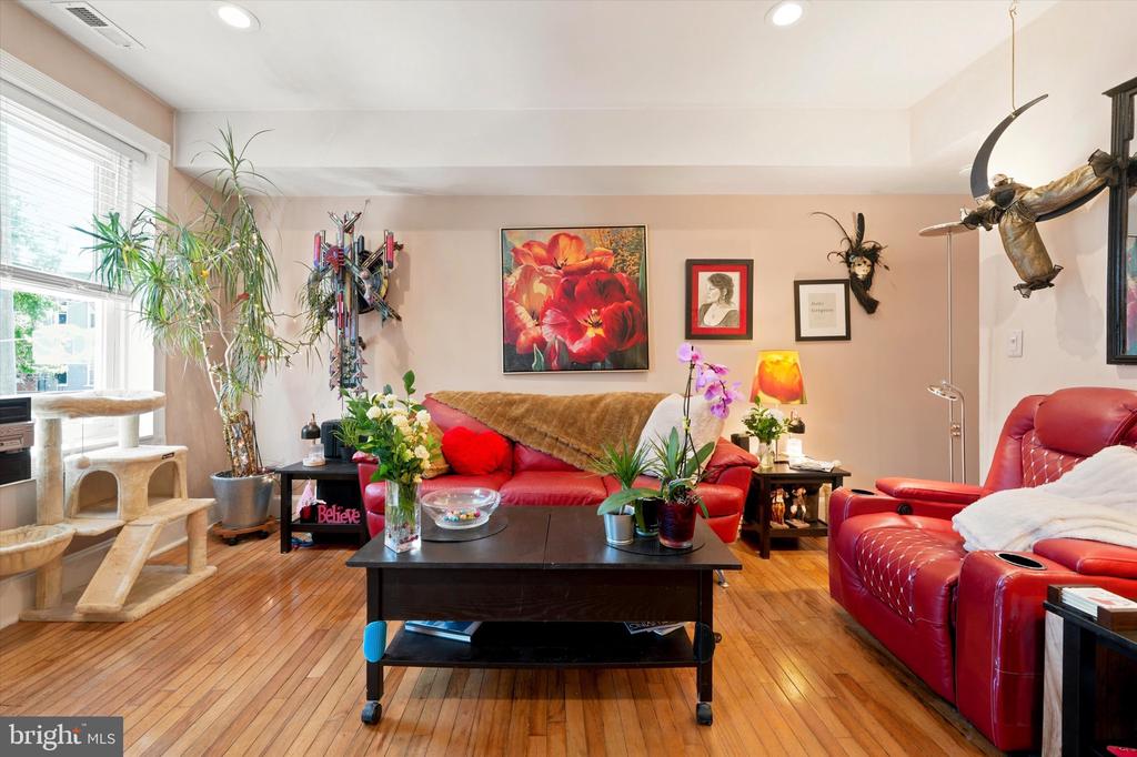 820 S 4TH STREET Unit: B