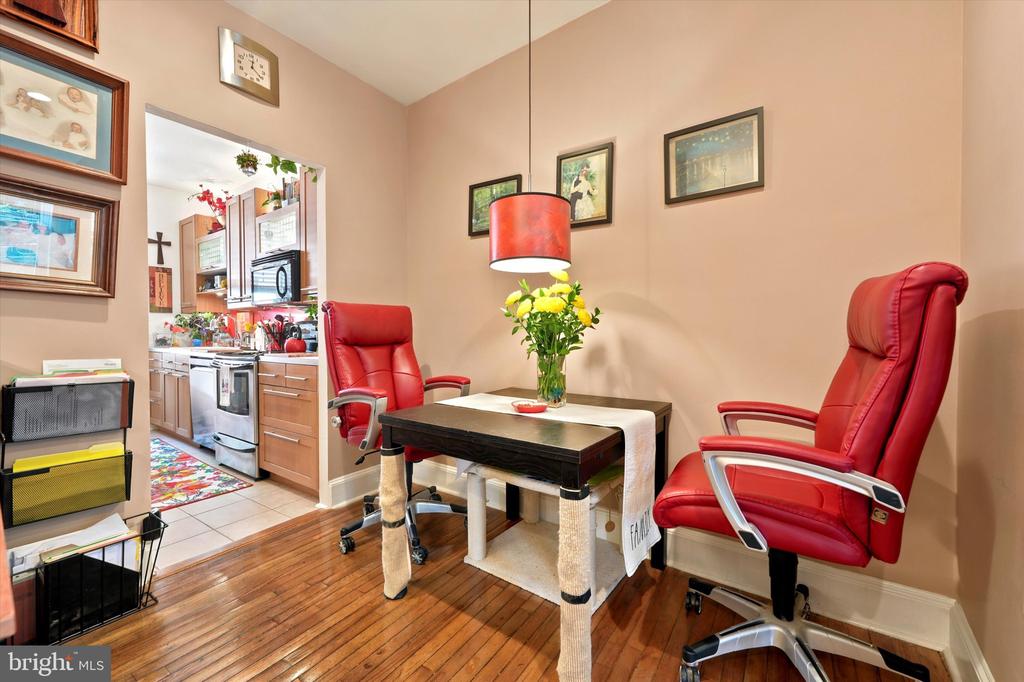 820 S 4TH STREET Unit: B