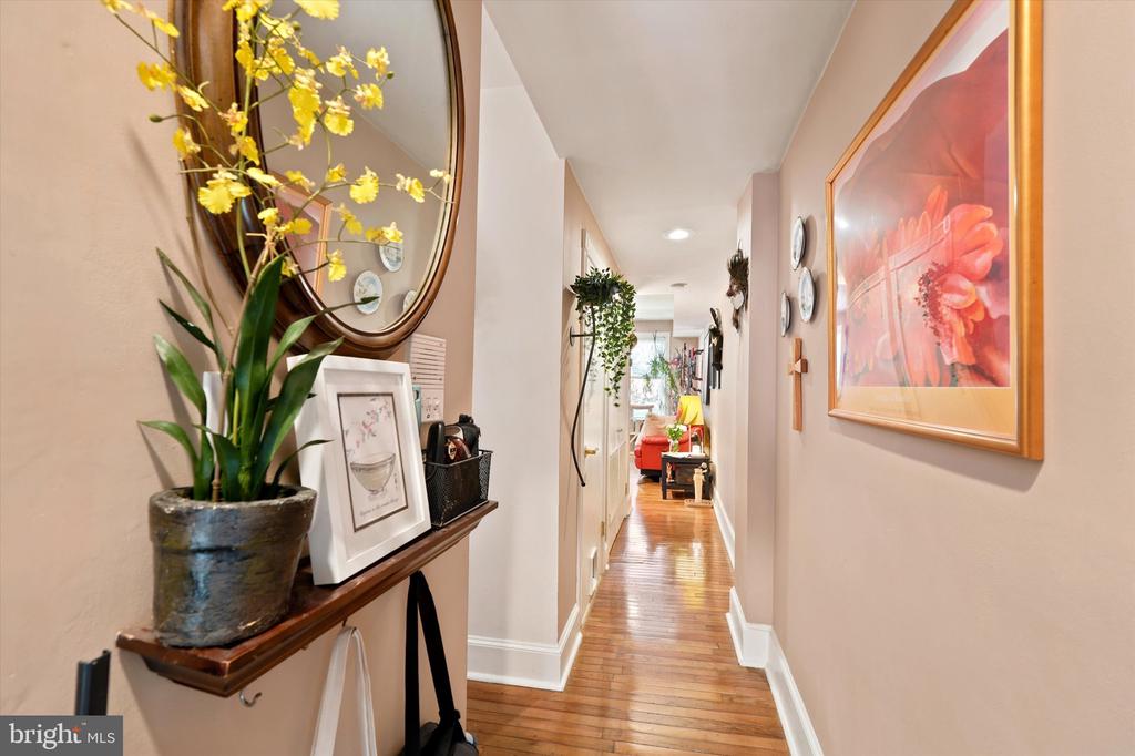 820 S 4TH STREET Unit: B