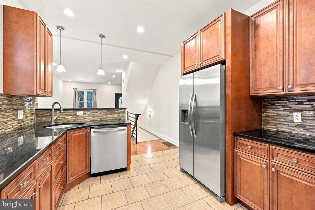 1027 S 50TH STREET
