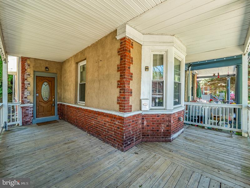 308 W UPSAL STREET