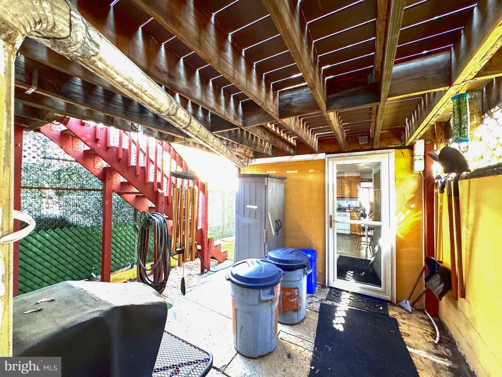2231 RITTER STREET