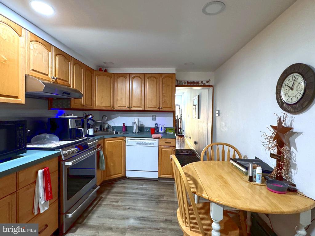 2231 RITTER STREET