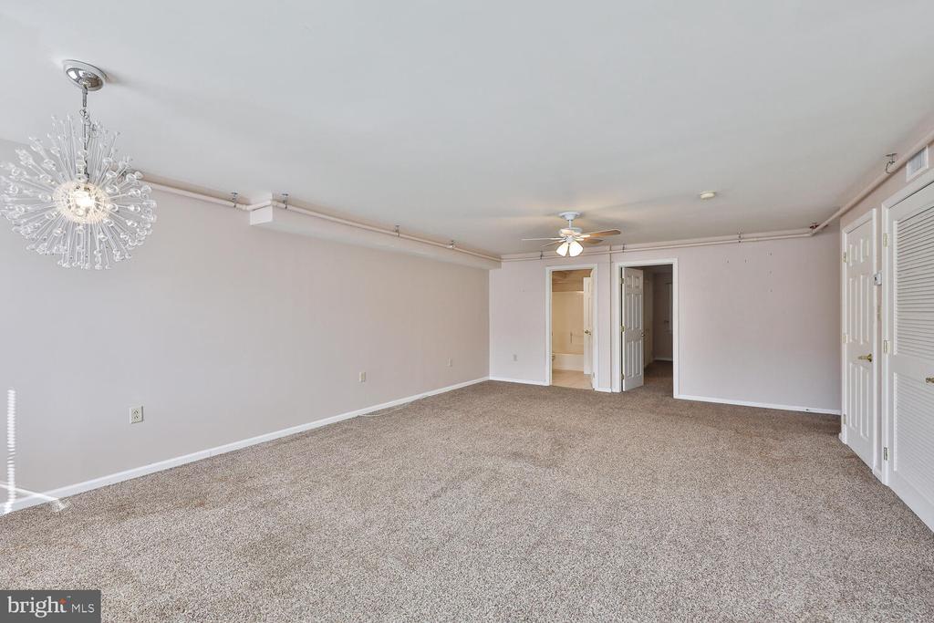 126-128 LEAGUE STREET Unit: 2