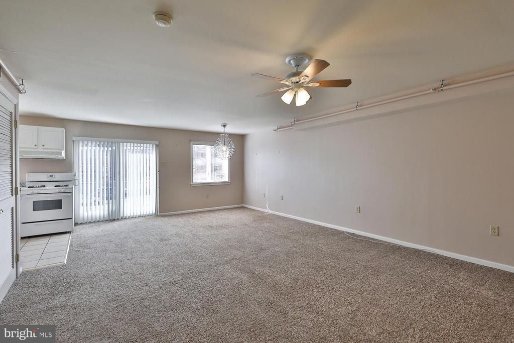 126-128 LEAGUE STREET Unit: 2