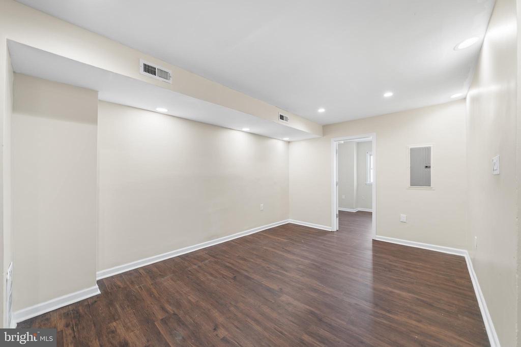 2003 S 7TH STREET Unit: 2