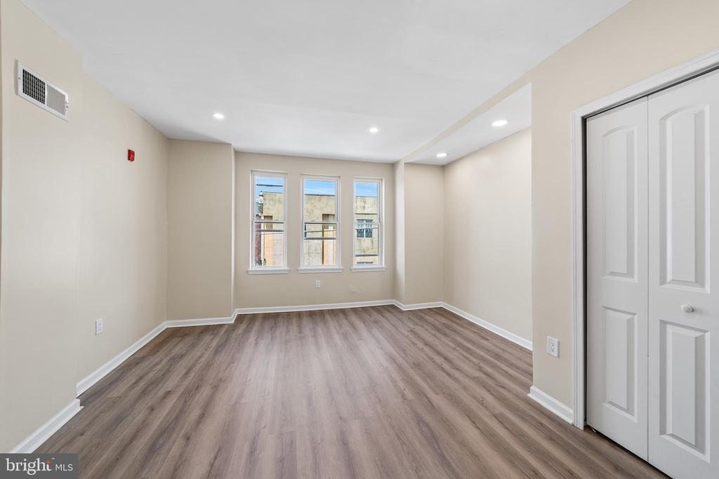 2003 S 7TH STREET Unit: 2