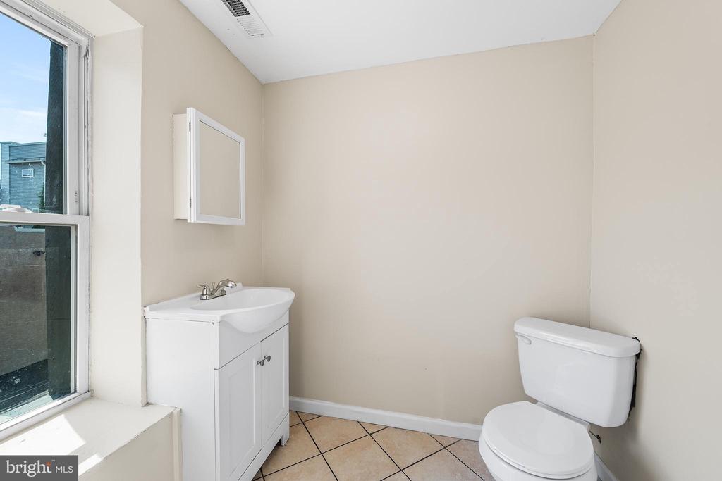 2003 S 7TH STREET Unit: 2