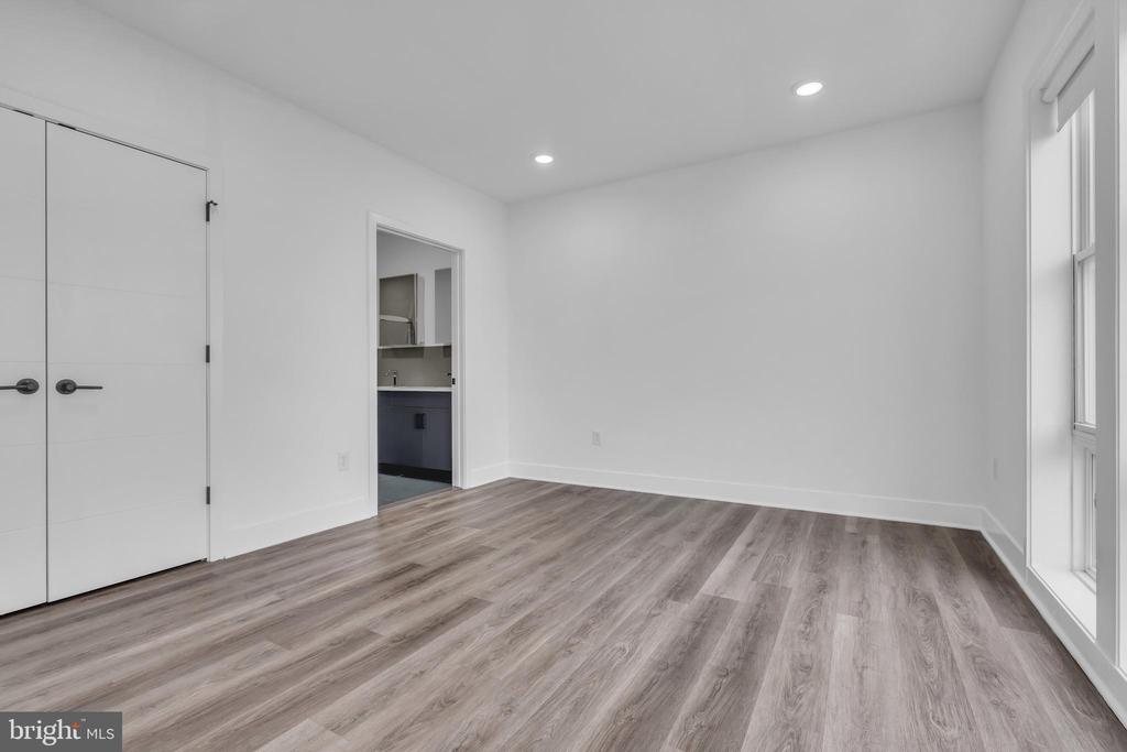 330 CECIL B MOORE AVENUE Unit: 412