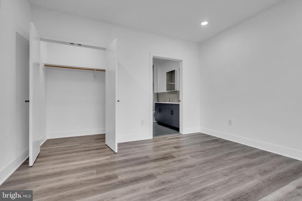 330 CECIL B MOORE AVENUE Unit: 412