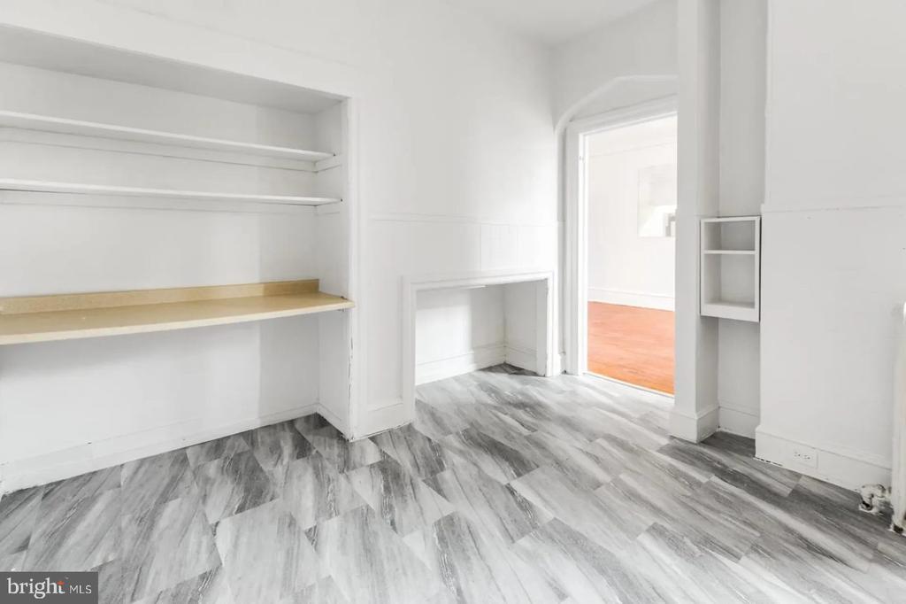 6500 LINCOLN DRIVE Unit: 5L