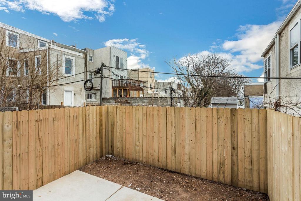 667 N 39TH STREET Unit: 1