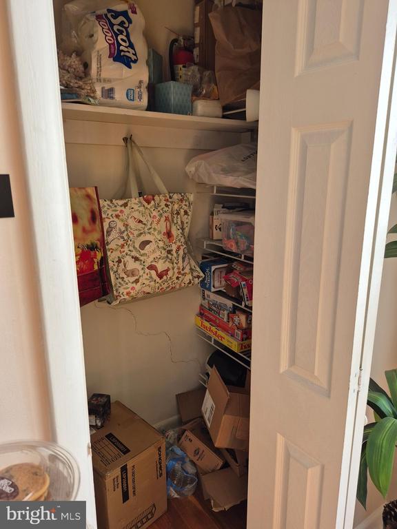 7254 MANSFIELD AVENUE Unit: 2ND FLOOR