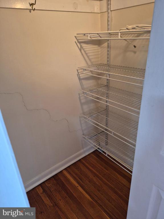 7254 MANSFIELD AVENUE Unit: 2ND FLOOR
