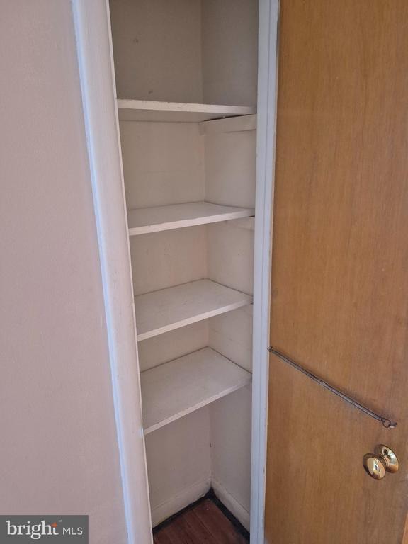7254 MANSFIELD AVENUE Unit: 2ND FLOOR